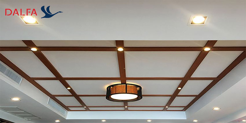 تنوع خیره‌ کننده در پوشش سقف برای ویلا