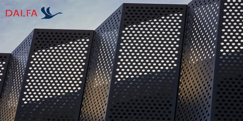 نقش پانچ متال در تهویه و عبور نور چگونه است؟