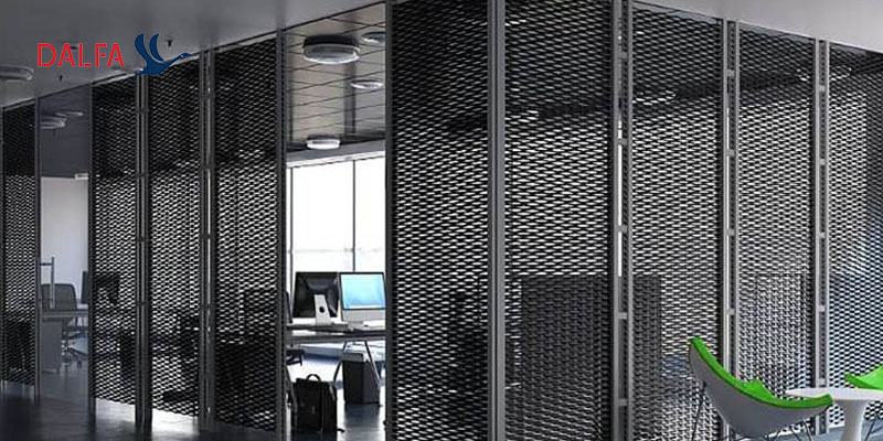 کاربردهای استرچ متال در دفاتر کاری و محیط‌های تجاری